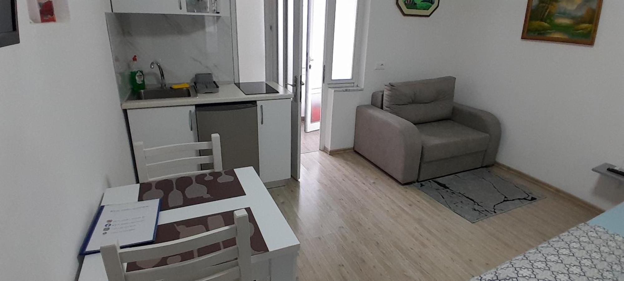 Klent Studio Apartment Pogradec Eksteriør bilde